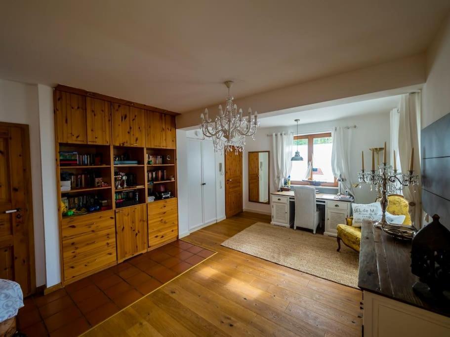 Einliegerwohnung In Einer Muehle Vor Den Toren Frankfurts, Ideal Fuer Messegaeste Oder Stop Over Dreieich Bagian luar foto