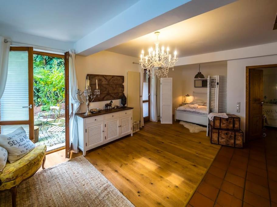 Einliegerwohnung In Einer Muehle Vor Den Toren Frankfurts, Ideal Fuer Messegaeste Oder Stop Over Dreieich Bagian luar foto